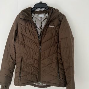 Columbia quilted jacket with hood